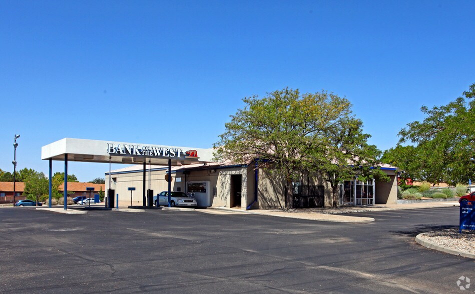 More Photos Of 3201 Juan Tabo Blvd NE, Albuquerque Bank For Sale