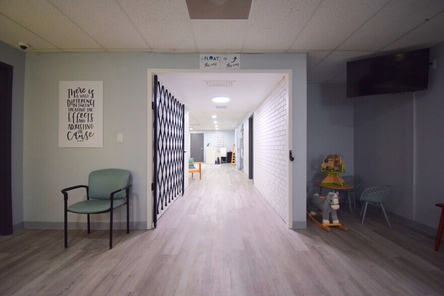 More Photos Of 1708 Jefferson Ave, Mount Vernon Office For Sale