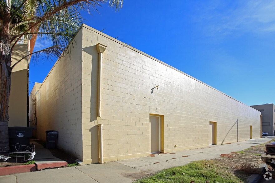 More Photos Of 225 6th St, Marysville Storefront For Sale