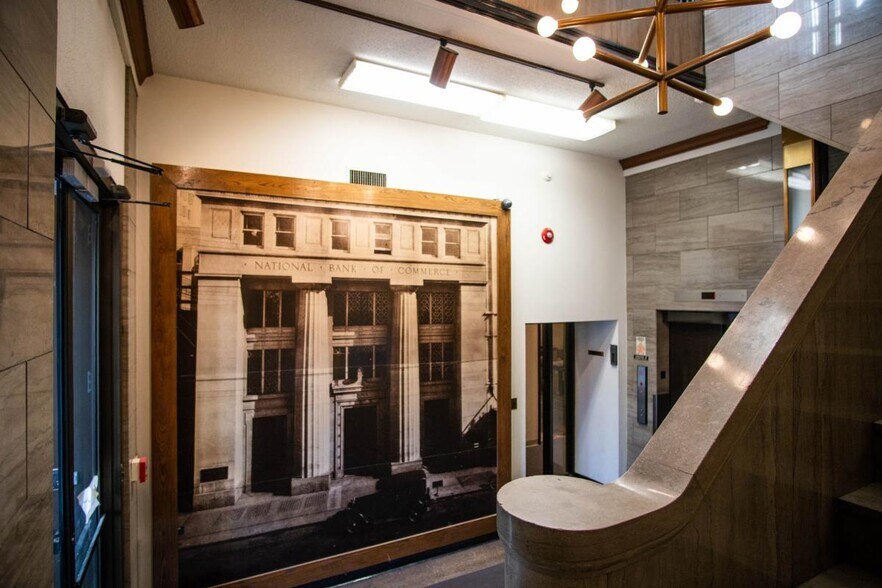 More Photos Of 10 E 3rd St, Tulsa Office For Sale