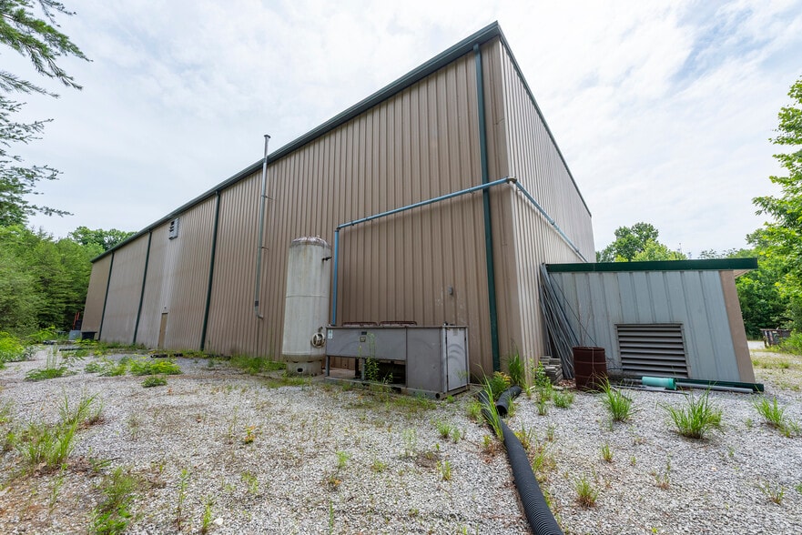 More Photos Of 45 Spiral Rd, Arden Warehouse For Sale