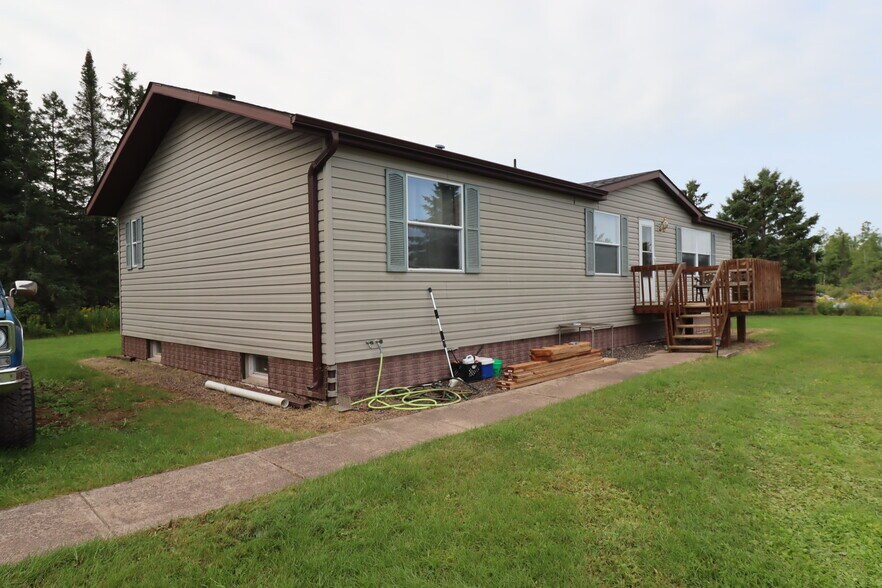 More Photos Of 29235 Hagstrom Rd, Ashland Auto Salvage Facility For Sale