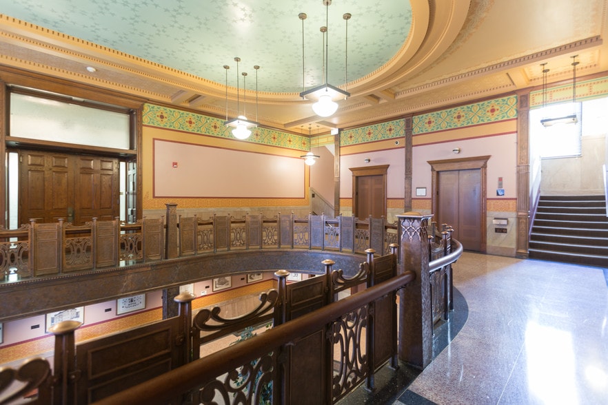 More Photos Of 54 W Hubbard St, Chicago Office For Lease