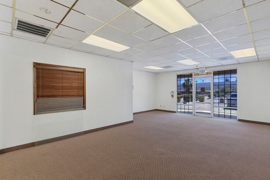 More Photos Of 4160 S Pecos Rd, Las Vegas Medical For Lease