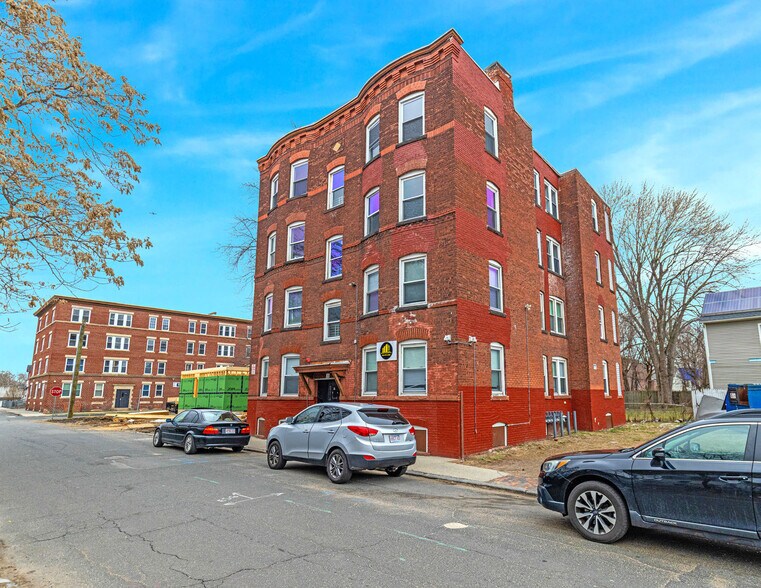 More Photos Of , Springfield Multifamily For Sale