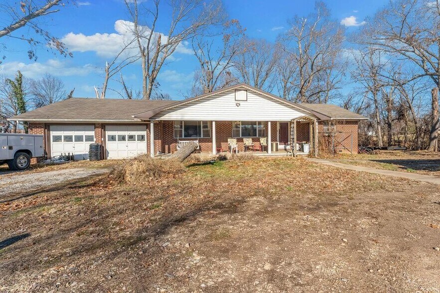 More Photos Of 804 NE J St, Bentonville Land For Sale