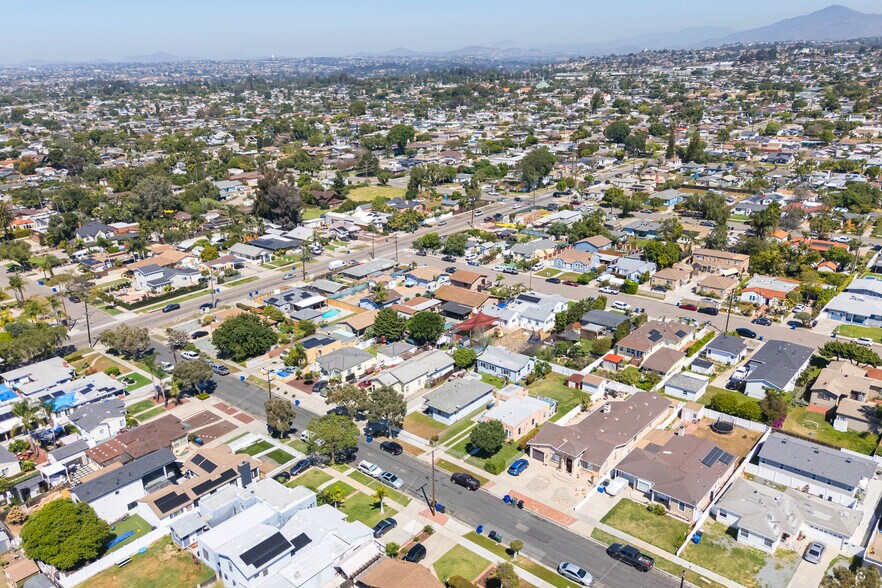 More Photos Of 721 Del Mar Ave, Chula Vista Multifamily For Sale