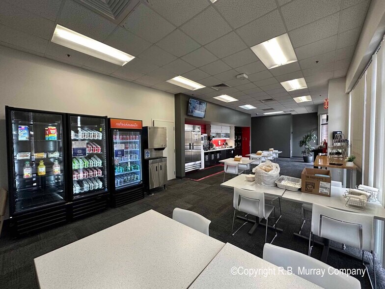 More Photos Of 4124 S McCann Ct, Springfield Medical For Lease