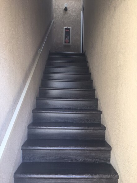 More Photos Of 16015 Halldale Ave, Gardena Multifamily For Sale