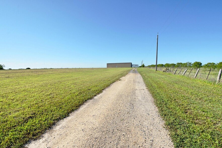 More Photos Of 4545 E FM 775, Seguin Manufacturing For Sale