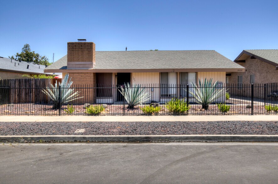 More Photos Of 3232 N Anna St, Fresno Specialty For Sale
