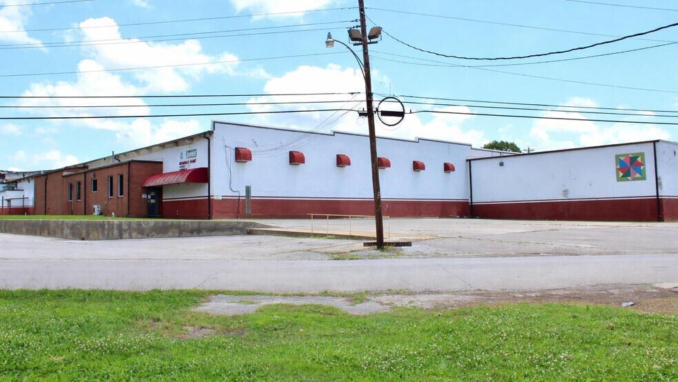 Primary Photo Of 1900 Avondale Road, Humboldt Warehouse For Sale