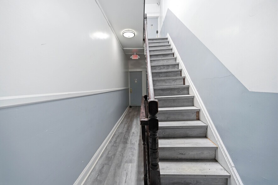 More Photos Of 4 Convent Ave, Yonkers Apartments For Sale