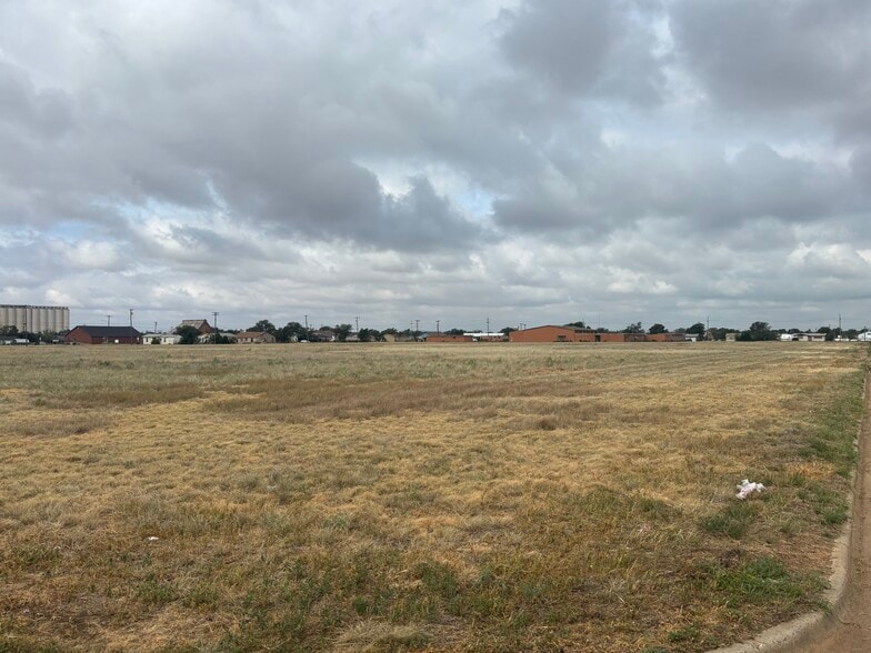 Primary Photo Of 1900 Walter Griffin, Plainview Land For Sale