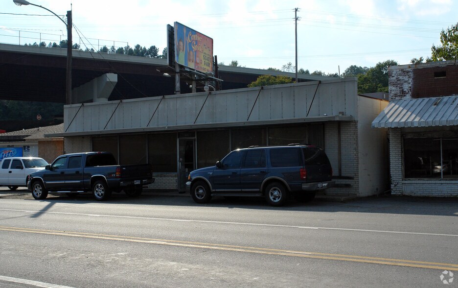 More Photos Of 3321 Pike Ave, North Little Rock Storefront For Sale