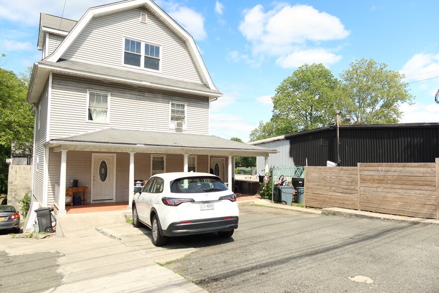 More Photos Of , White Plains Unknown For Sale