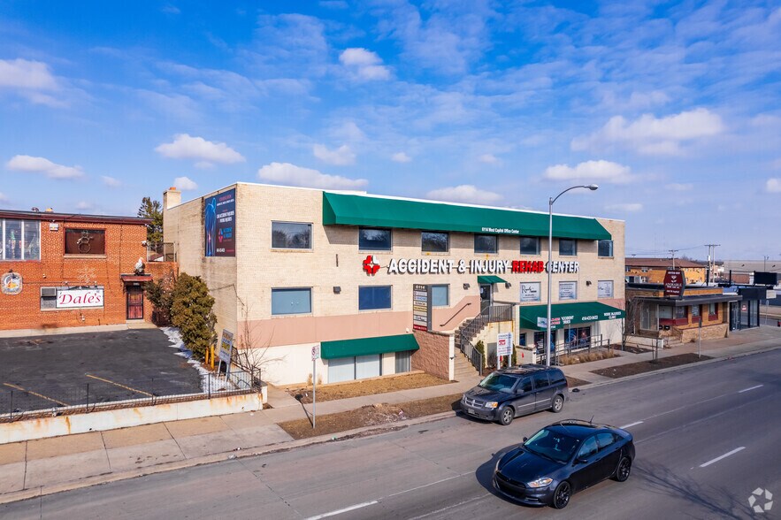 More Photos Of 6114 W Capitol Dr, Milwaukee Medical For Sale