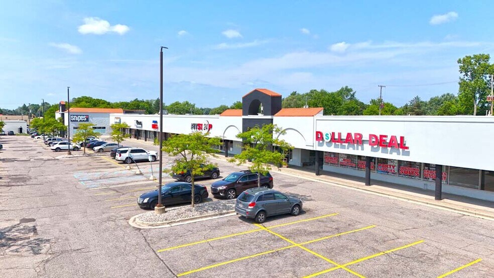 Primary Photo Of 4002 W Saginaw Hwy, Lansing Storefront For Sale