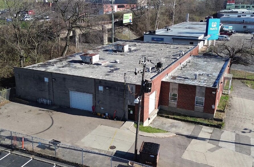 More Photos Of 1384 Tennessee Ave, Cincinnati Warehouse For Sale