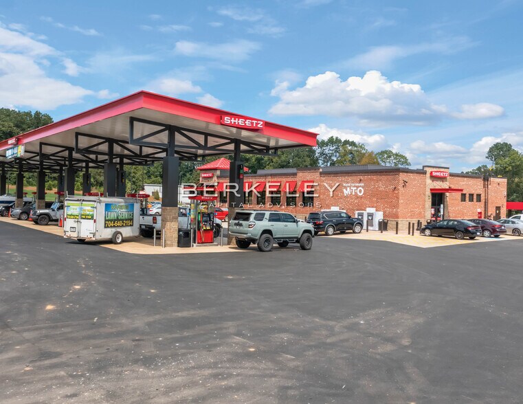 More Photos Of 721 Andrews St, Salisbury Service Station For Sale