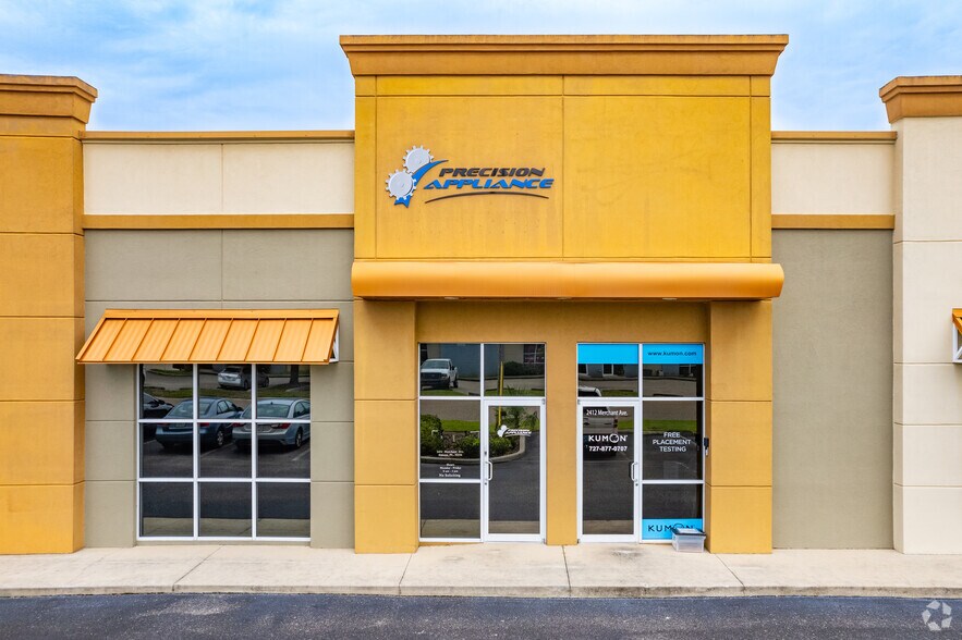 More Photos Of 2412 Merchant Ave, Odessa Warehouse For Sale