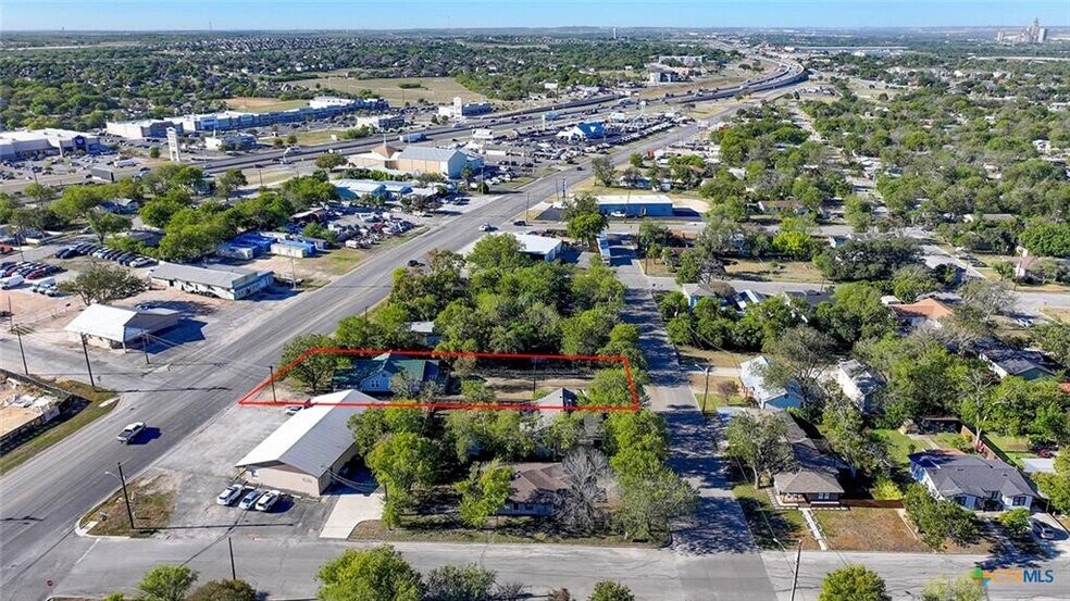 Primary Photo Of 1440 Business 35 S, New Braunfels, TX 78130, New Braunfels Office Residential For Sale