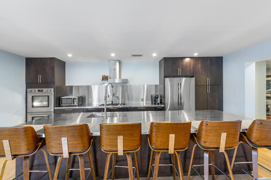 More Photos Of 1768 Tudor Rd, North Palm Beach Specialty For Sale