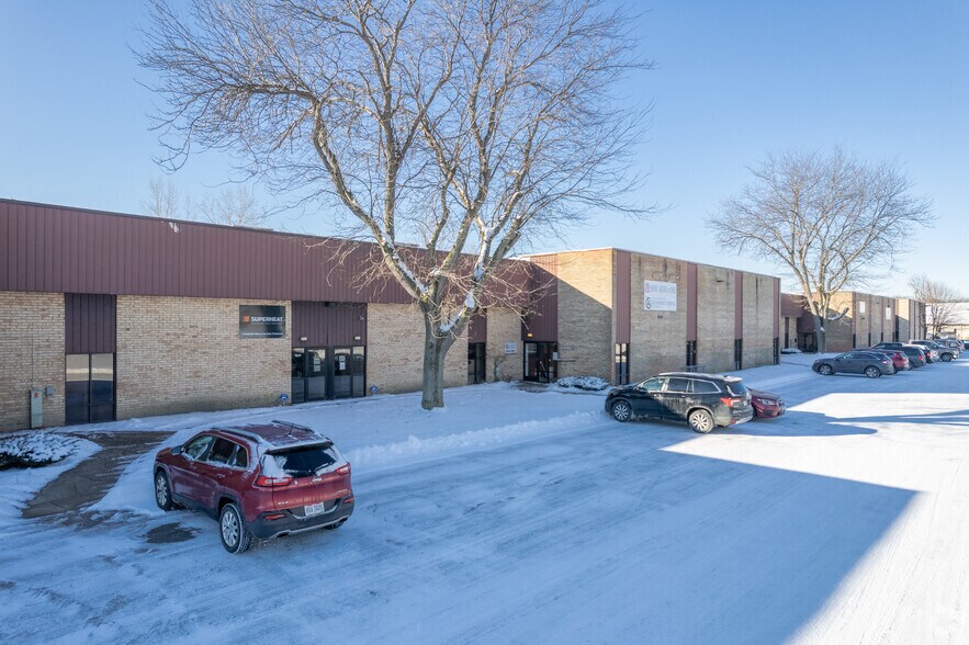 More Photos Of 6501-6561 Angola Rd, Holland Light Manufacturing For Lease