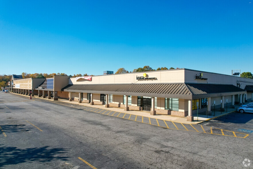 More Photos Of 2685 Metropolitan Pky SW, Atlanta Storefront For Lease
