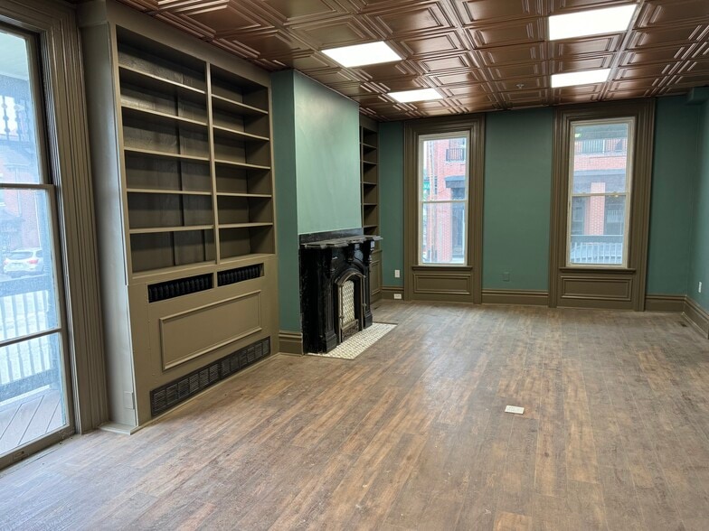 More Photos Of 319 S Pennsylvania Ave, Greensburg Office Residential For Sale