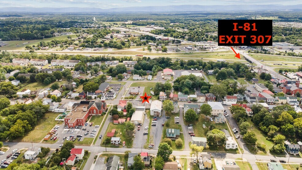 More Photos Of 5307 Main St, Stephens City General Retail For Sale