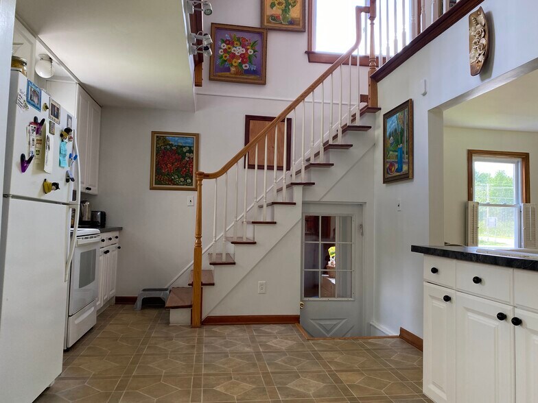 More Photos Of 2275 Duanesburg Rd, Duanesburg Veterinarian Kennel For Sale
