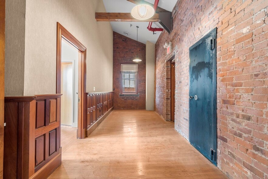 More Photos Of 495 Blake St, New Haven Office For Lease