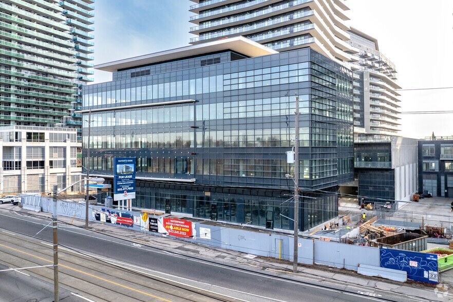 Primary Photo Of 2143-2149 W Lake Shore Blvd, Toronto Office For Lease