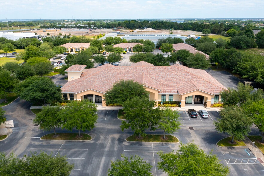 More Photos Of 17323 Pagonia Dr, Clermont Unknown For Lease