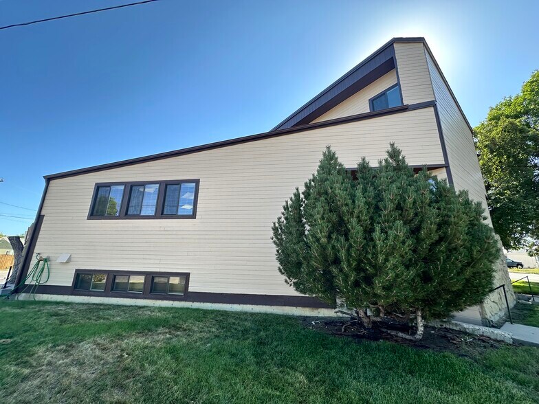 More Photos Of 1445 Avenue B, Billings Office For Sale