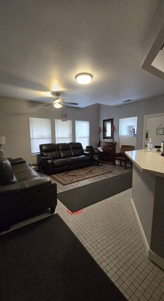 More Photos Of 2215 N Fresno St, Fresno Medical For Sale