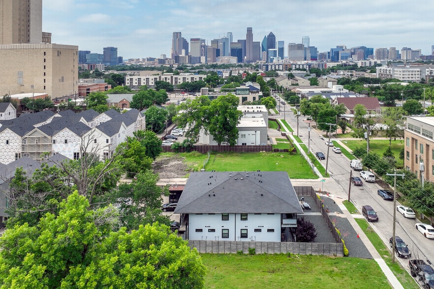 More Photos Of 4400 San Jacinto St, Dallas Apartments For Sale