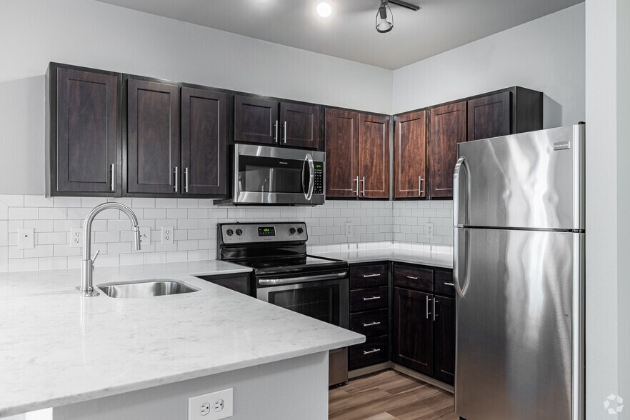 More Photos Of 1102 NW Lovejoy St, Portland Apartments For Lease