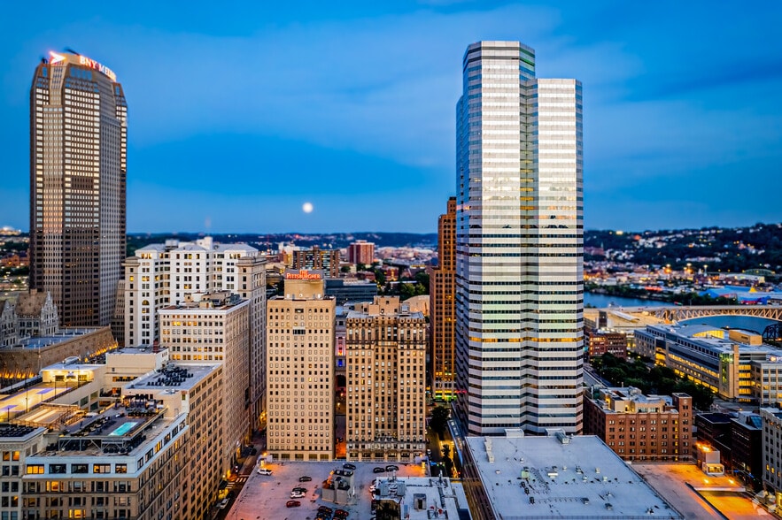 More Photos Of 429 Fourth Ave, Pittsburgh Office For Lease