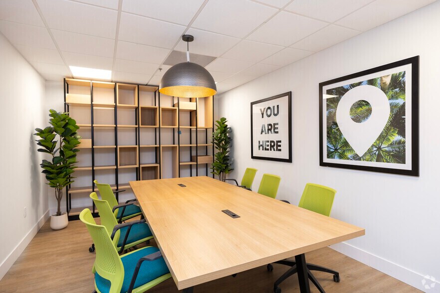 More Photos Of 6698 68th Ave N, Pinellas Park Coworking Space