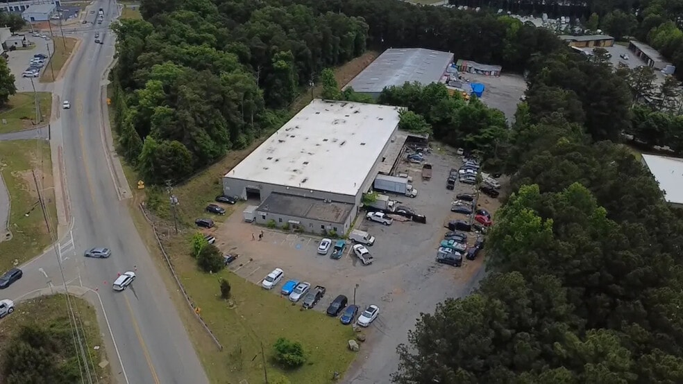 Primary Photo Of 2435 Stone Mountain Lithonia Rd, Lithonia Warehouse For Lease