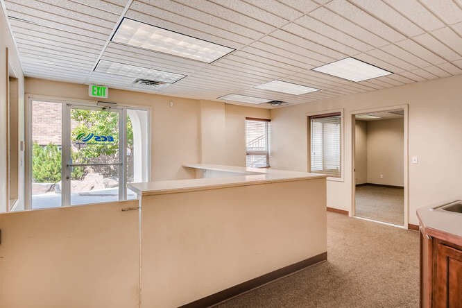 More Photos Of 2 Oakwood Park, Castle Rock Medical For Lease