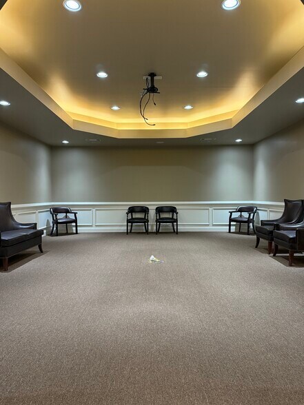 More Photos Of 4135 Industry Way, Flowery Branch Warehouse For Lease