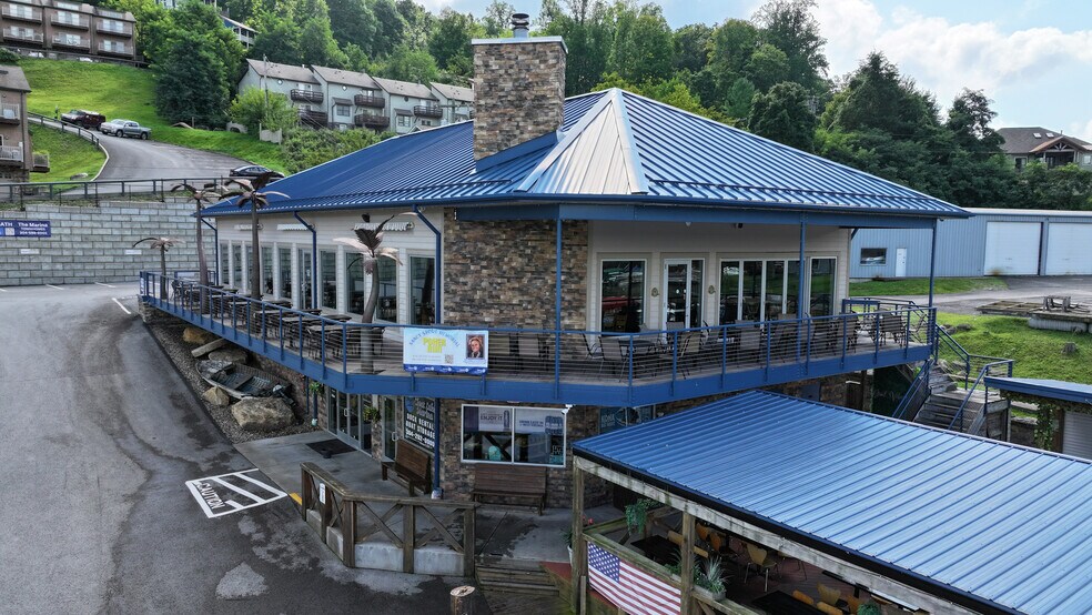 More Photos Of 69 Mont Chateau Rd, Morgantown Restaurant For Sale