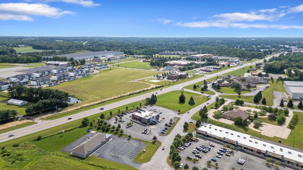 More Photos Of 1830 E Main St, Ashland Restaurant For Sale