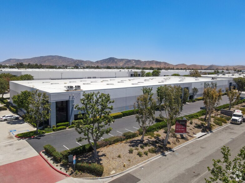 Primary Photo Of 10777 Commerce Way, Fontana Warehouse For Lease