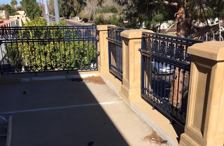 More Photos Of 1940 E Camelback Rd, Phoenix Office Residential For Lease