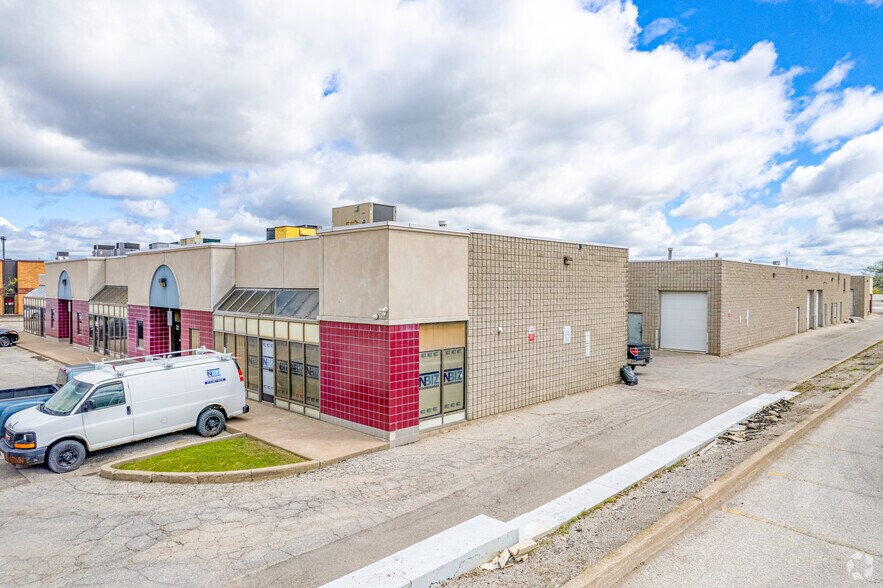 More Photos Of 1080 Tapscott Rd, Toronto Flex For Sale