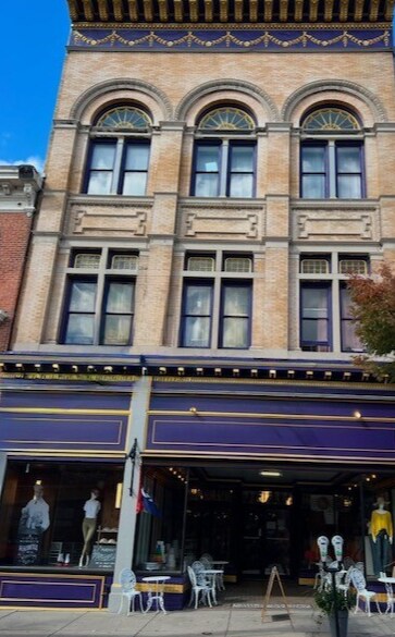 More Photos Of 245 Locust St, Columbia Restaurant For Lease